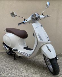 Vespa - Primavera 50 4T