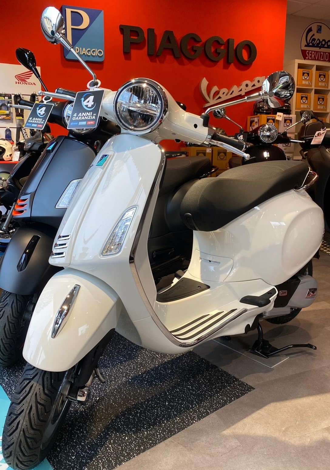 Vespa Primavera 125
