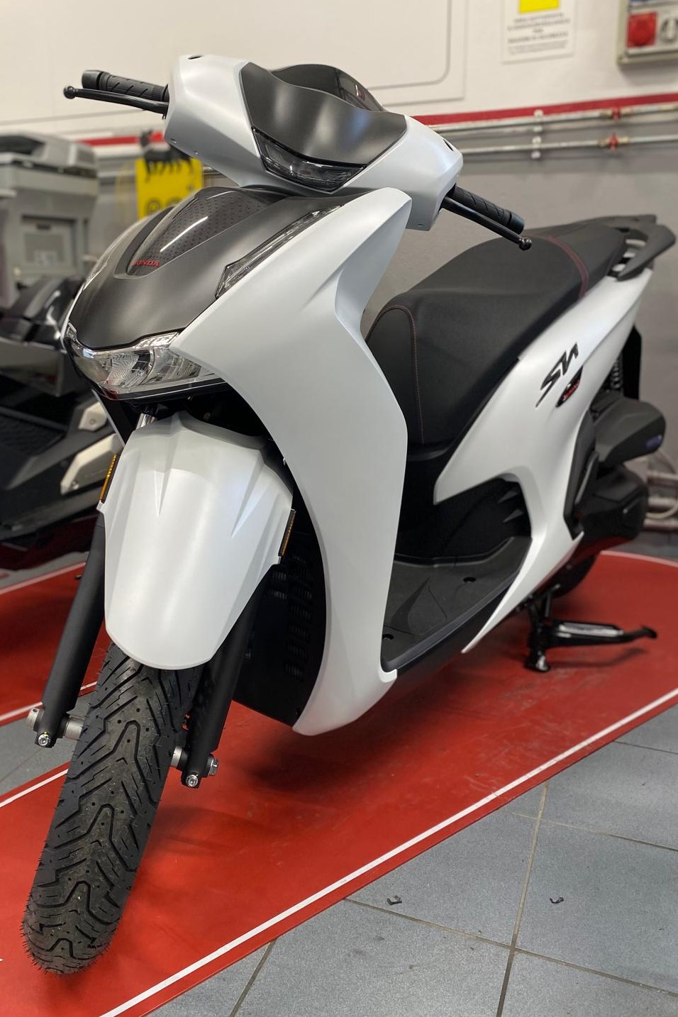 Honda - SH 350 Sport