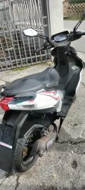Aprilia - SR 50 (5 di 6)