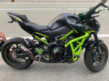 Kawasaki - Z 900 (1 di 6)