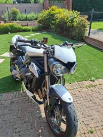 Triumph - SPEED TRIPLE (5 di 9)
