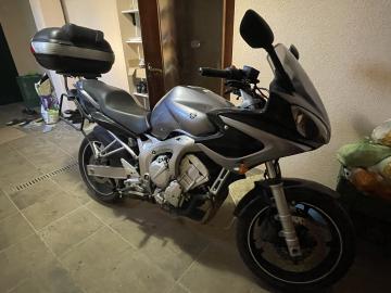 Yamaha - FZR 600 (2 di 10)