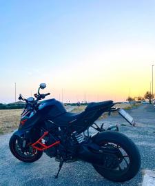 KTM - 1290 Super Duke R (4 di 5)