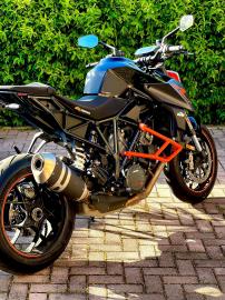 KTM - 1290 Super Duke R (5 di 5)
