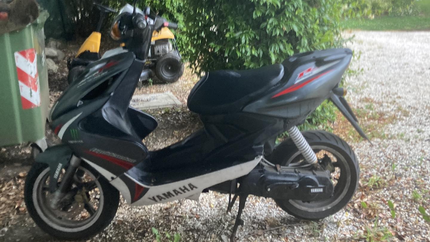 Yamaha AEROX 50