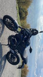 Yamaha - MT 125 (2 di 9)