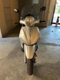 Piaggio - Beverly 350 SportTouring (4 di 4)