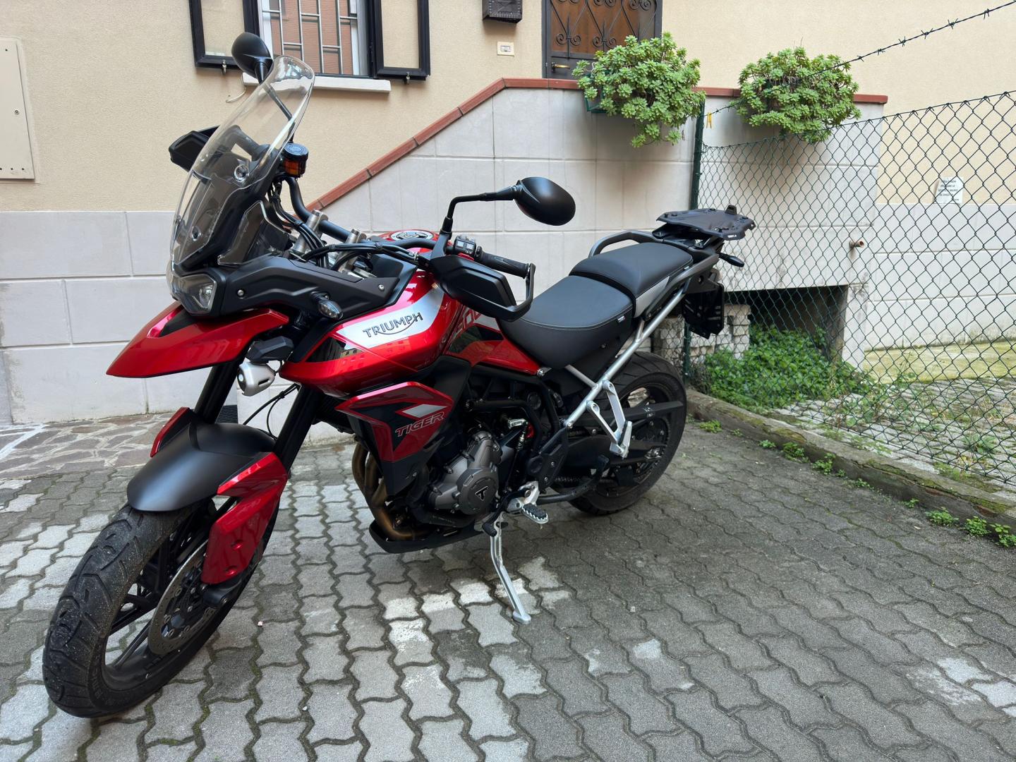 Triumph - TIGER 900 Triumph - TIGER 900