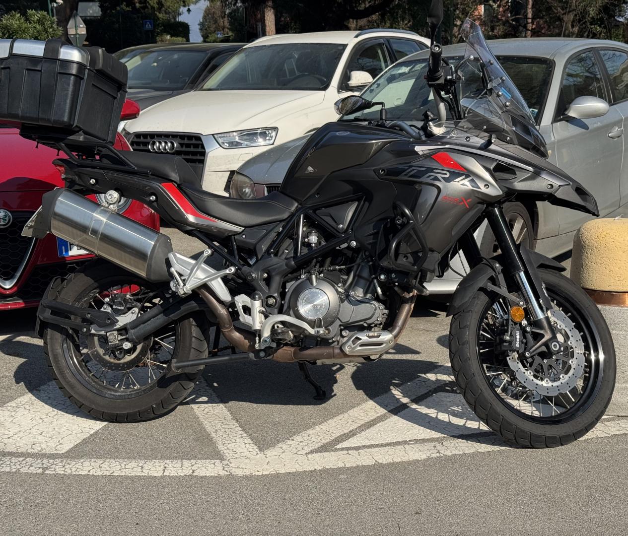 Benelli TRK 502