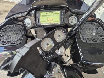 Harley Davidson - CVO ROAD GLIDE (2 di 7) Harley Davidson - CVO ROAD GLIDE (2 di 7)