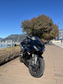 Kawasaki - ZX-10R (5 di 11)