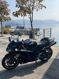 Kawasaki - ZX-10R (9 di 11)