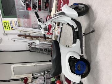 Vespa - S 50 (5 di 9)