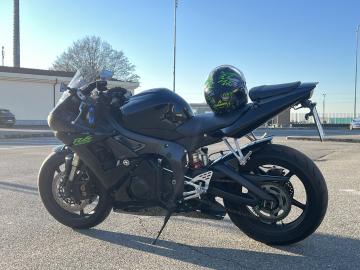 Yamaha - YZF R6 (3 di 6)