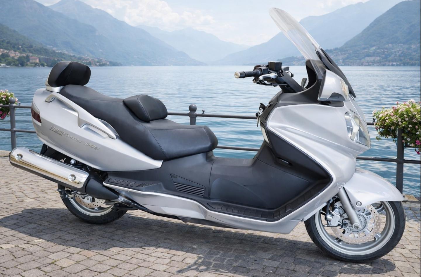 Suzuki BURGMAN AN 650 EXECUTIVE