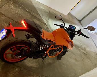 KTM - 390 DUKE (5 di 8)