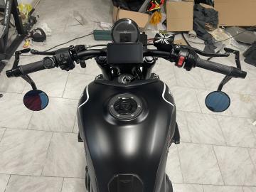 Triumph - TRIDENT 750 (10 di 10)