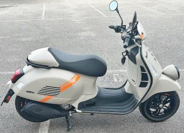 Vespa - GTV 300 (9 di 10)