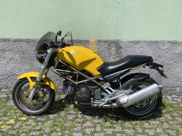 Ducati - MONSTER 600