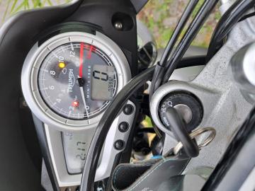 Triumph - STREET TRIPLE R (3 di 8)