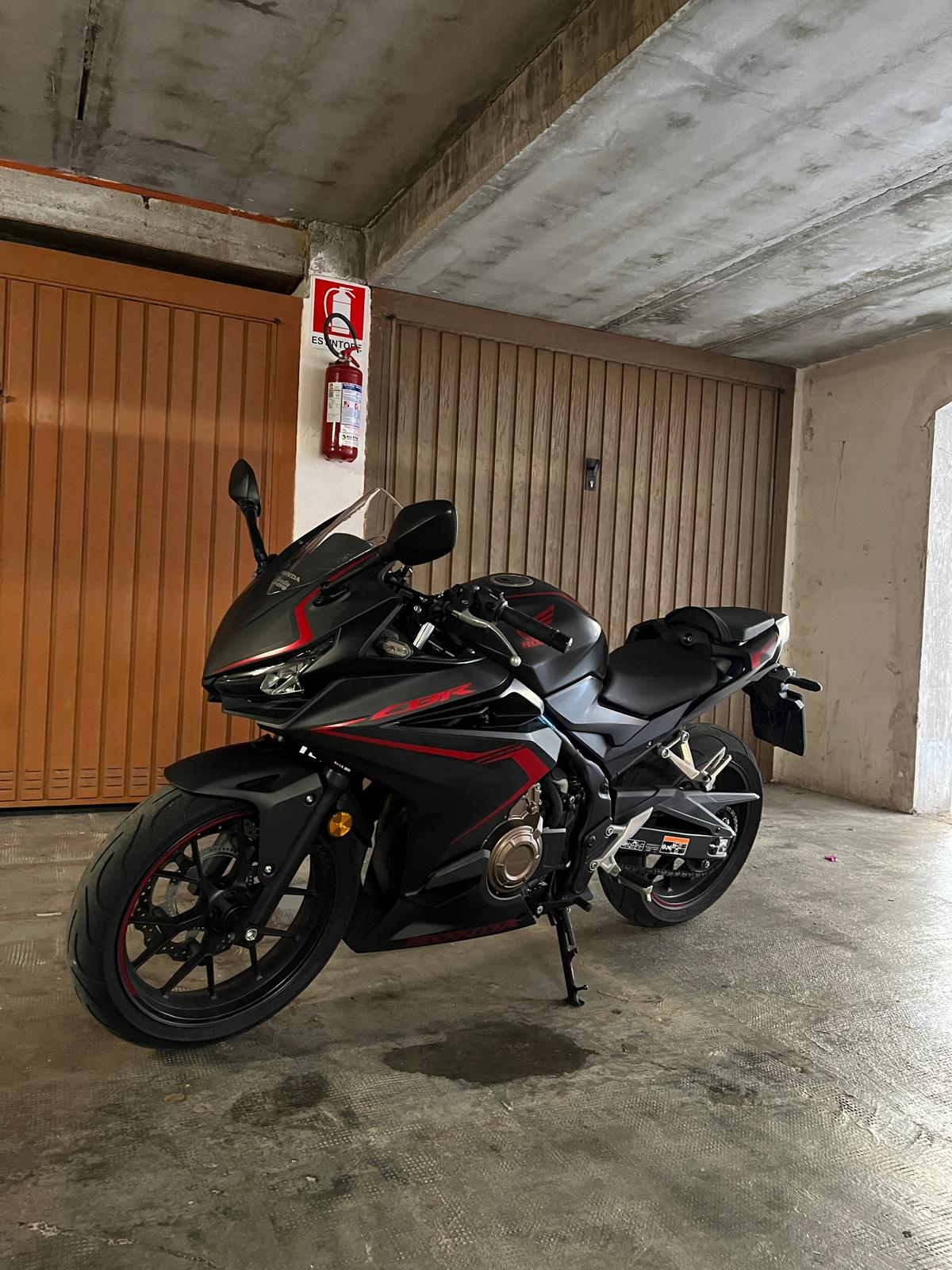 Honda - CBR 500 R