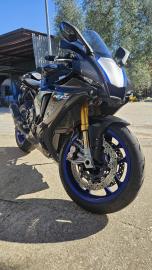 Yamaha - YZF R1 (8 di 8)