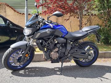 Yamaha - MT 07 (3 di 4)