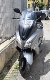 Kymco - X-TOWN 300 (2 di 10)