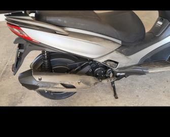 Kymco - X-TOWN 300 (9 di 10)