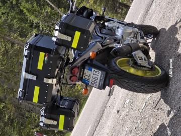Yamaha - FZS 1000 FAZER (6 di 6)