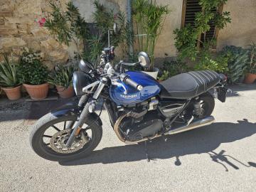 Triumph - Street Twin (2 di 4)