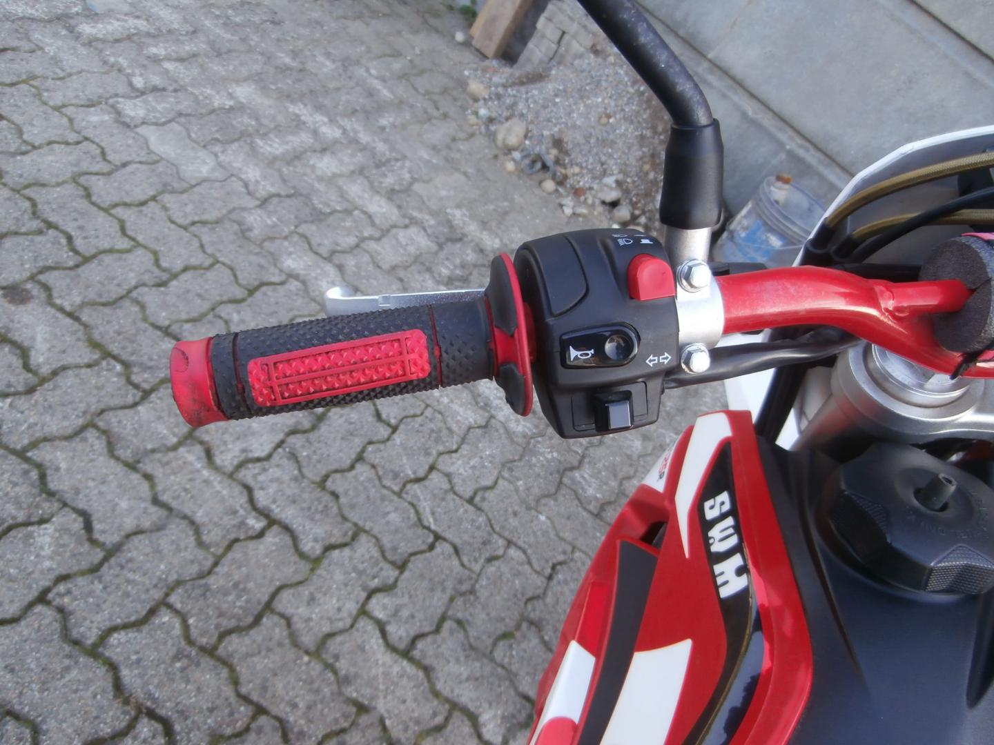 SWM RS 125 R