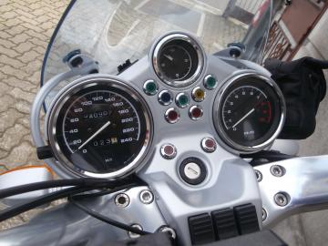 BMW - R 850 R (9 di 10)